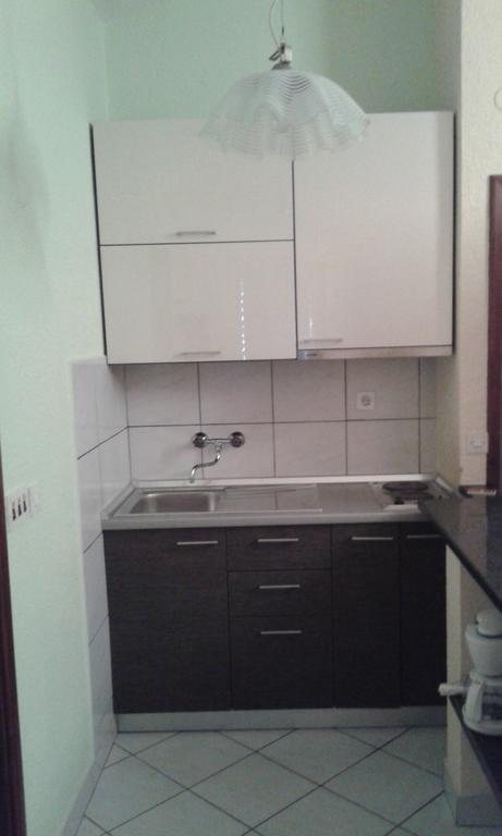 Apartments Davor Biograd Na Moru Quarto foto